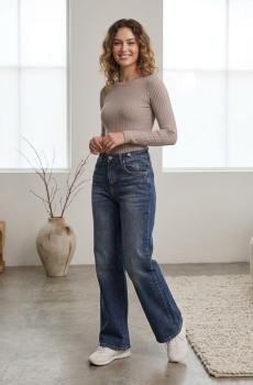 High Waist Flared Jeans im Blue Denim Used-Look – Schlaghose mit Zierriegeln & Flap Bags