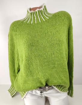 Kuschelweicher Damen-Rollkragenpullover in Grün – Elegantes Design & hochwertiges Strickmaterial