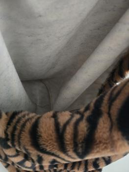 Preview: Damen Tasche Schultertasche Kunstfell Plüsch im Zebra Look braun