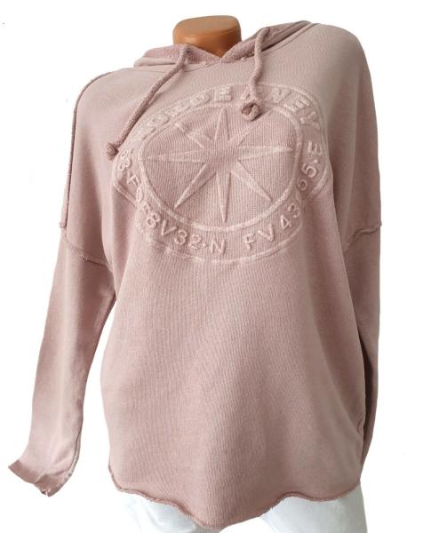 Modischer Kapuzenpullover in Rosé mit auffälligem Stern-Motiv​